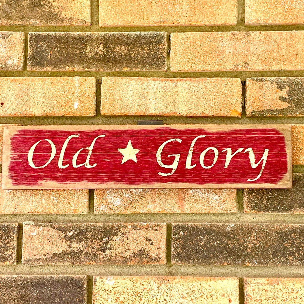 *Old Glory With Star Distressed Barnwood Sign